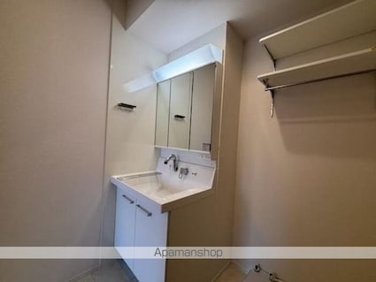 ＢＲＡＮＳＩＡ出町（ブランシア）[1LDK/42.79m2]の洗面所