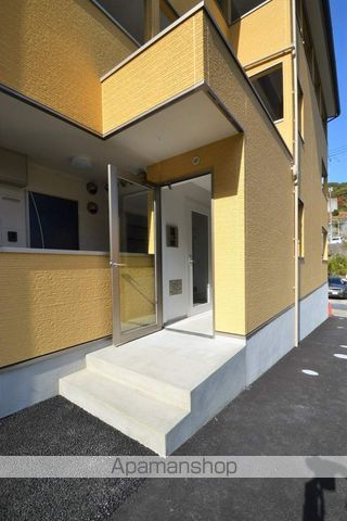 M・テラス竜王町の玄関写真