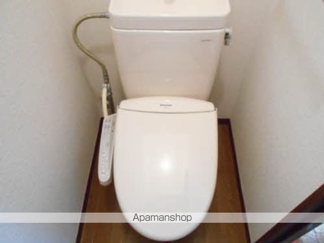 ヴァンセンヌ広面の内装写真