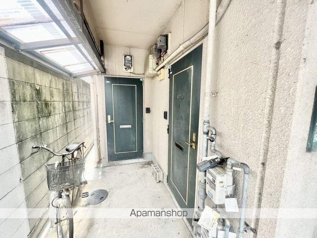 和歌山県和歌山市太田[1K/19.49m2]のエントランス2