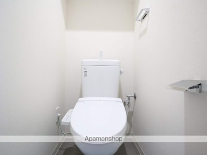 プレサンス広小路通今池[1DK/26m2]のトイレ