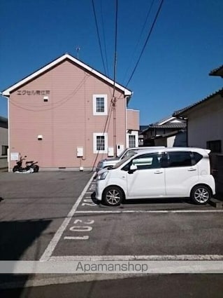 エクセル南江戸[2DK/46.06m2]の駐車場1