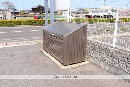 香川県高松市香西北町[3DK/60.03m2]の共用部1