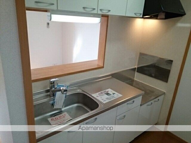 和歌山県和歌山市東小二里町[3LDK/69.09m2]のキッチン