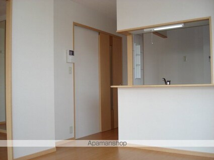 ウイングコート[2LDK/54m2]のリビング・居間