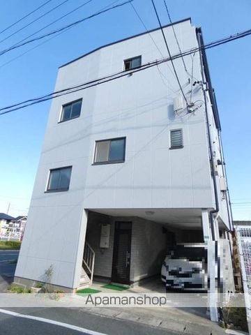 東伊場マンションの外観写真