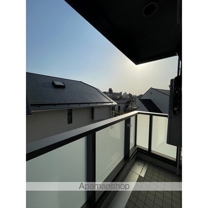 Ｌ’ｓ　ｒｅｓｉｄｅｎｃｅ東中野[2LDK/60.98m2]のバルコニー