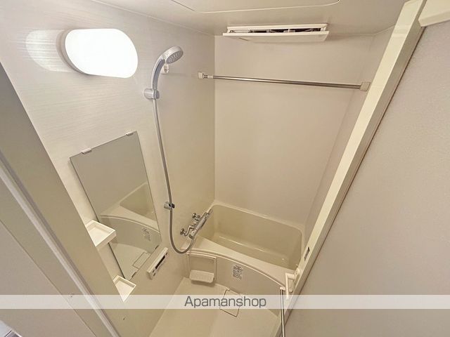 COMFORIA江坂広芝町の内装写真