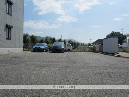 メゾン・ポレール[2LDK/52.02m2]の外観4