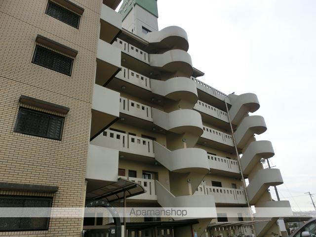 フィアテル岸和田の外観写真