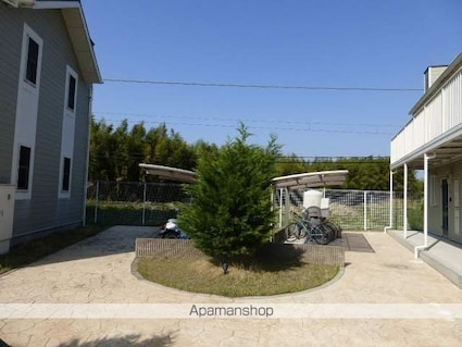 夢咲きの里　Ｂ[1LDK/51.34m2]のエントランス3