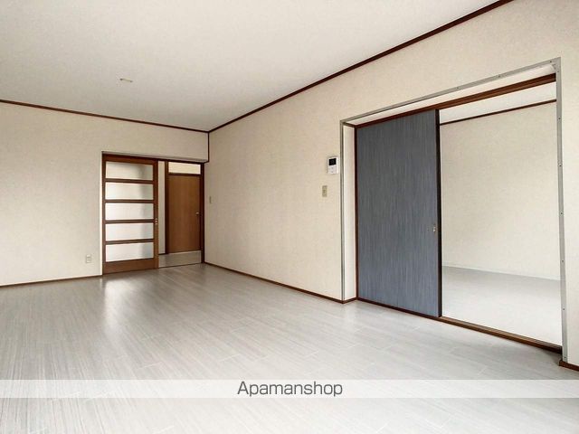 グレイス西小泉の内装写真