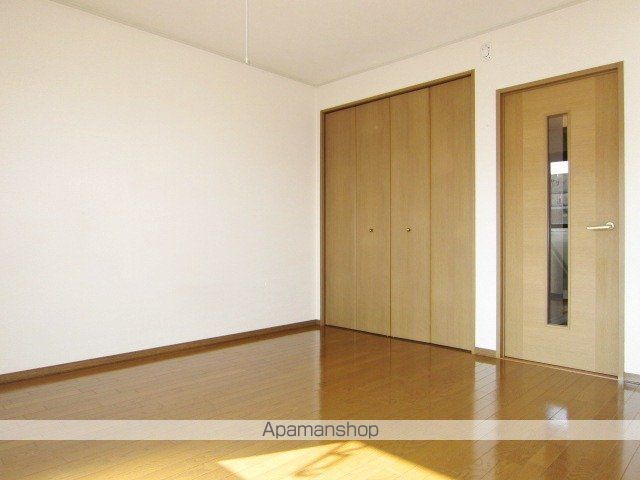 ユートピア長谷川 B棟の内装写真