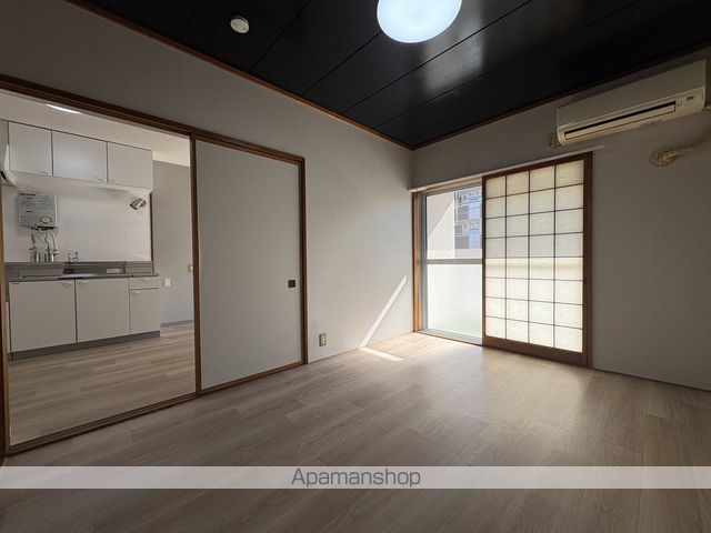 カーサ南富山の内装写真