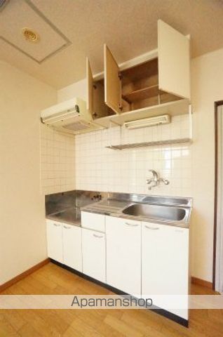 オリーブの内装写真