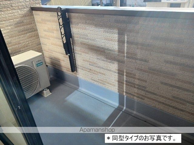 ネーベン パーク 7182の内装写真