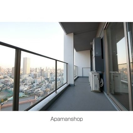 コンフォリア新宿イーストサイドタワー[2LDK/85.68m2]のバルコニー1