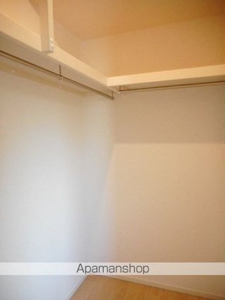 宮崎県延岡市稲葉崎町３丁目[1LDK/45.27m2]の収納