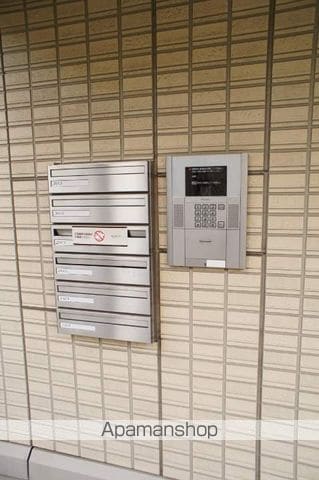 アクアコートの玄関写真