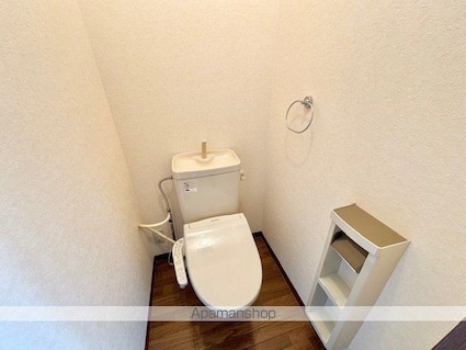 ファミールコート[2DK/44m2]のトイレ