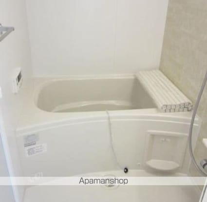 東京都三鷹市上連雀６丁目[1LDK/43.84m2]のバス