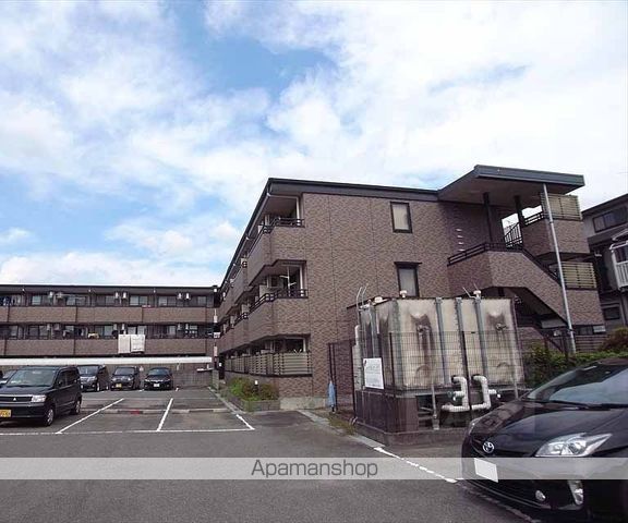 フォレスト醍醐の外観写真