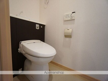 ラフレシール　トレス[1LDK/44.55m2]のトイレ