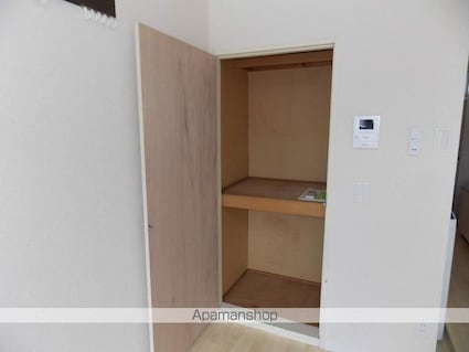 エバーグリーン[1R/20m2]の収納