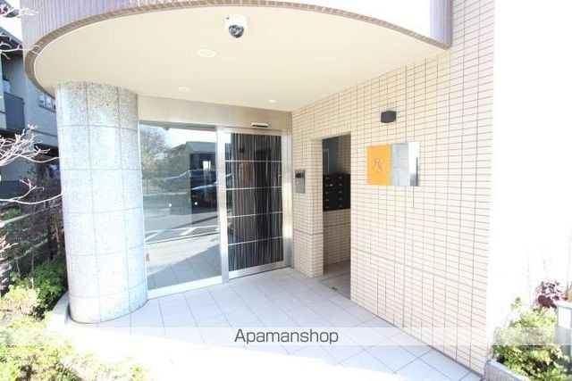 ハイブリッジソシア3の玄関写真