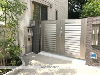 ルーチェ[2LDK/54.52m2]のエントランス