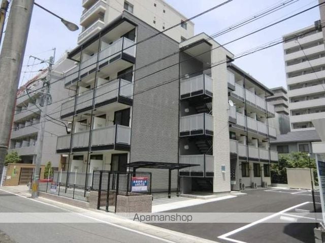 レオパレス平尾の玄関写真