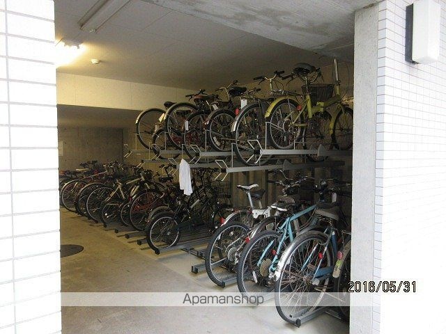 東京都港区芝１丁目[1K/29.23m2]の共用部2