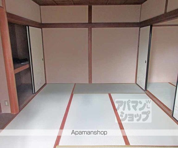深草坊町貸家の内装写真
