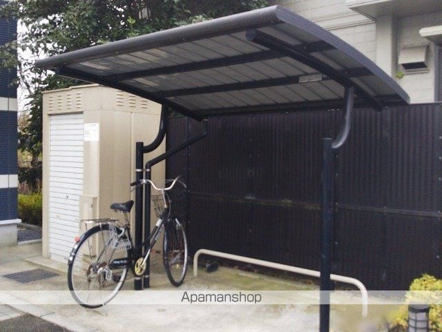 レオネクストフランソワーズのその他写真