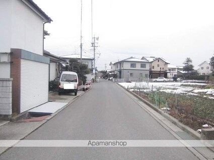 長野県長野市大字高田[2LDK/66.88m2]の周辺2