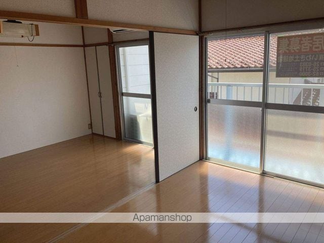 マンションハウスパートIIの内装写真