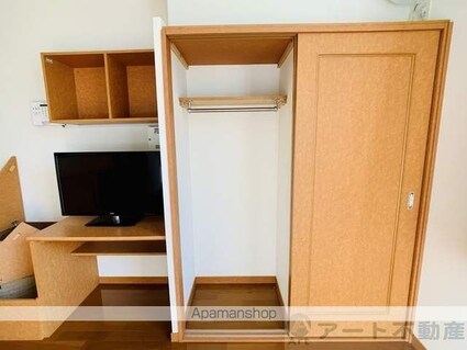 レオパレスグレーシー堀江[1K/23.61m2]の収納