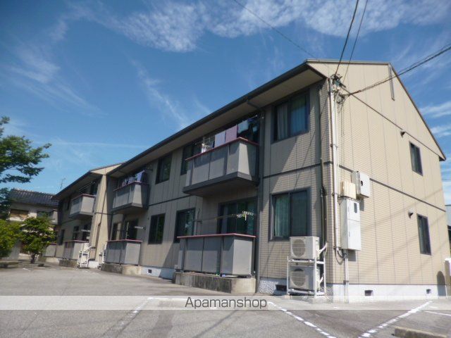 プリムラ奥井の外観写真
