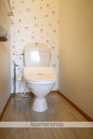 ヴィレッジ札場 A棟の内装写真
