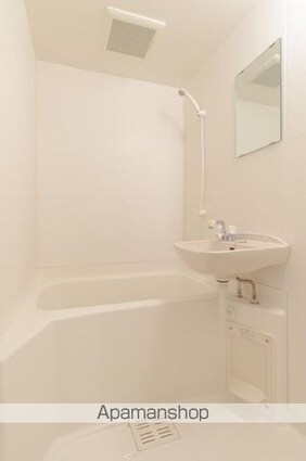 ディアコート栗林[1R/26.6m2]のバス