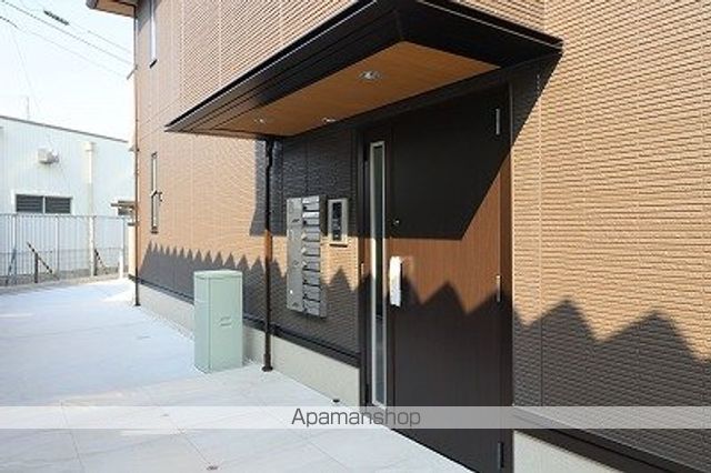 エレガエイトの玄関写真