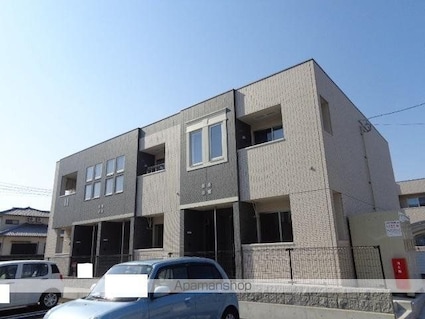 香川県坂出市久米町２丁目[1LDK/46m2]のエントランス3