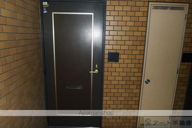 ライオンズプラザ松山大手町の玄関写真