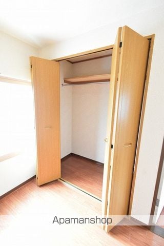 札幌市豊平区 2階建 築39年の内装写真