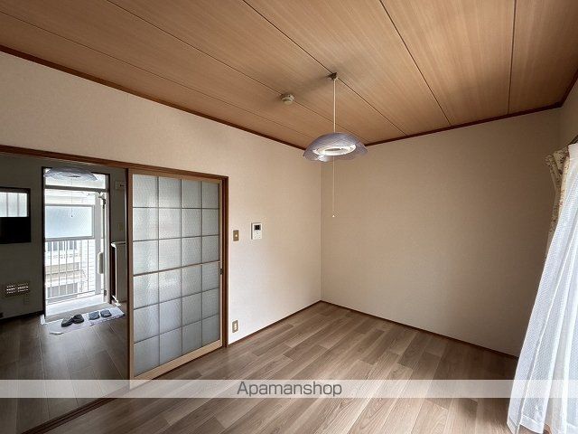 フローレンス2番館の内装写真