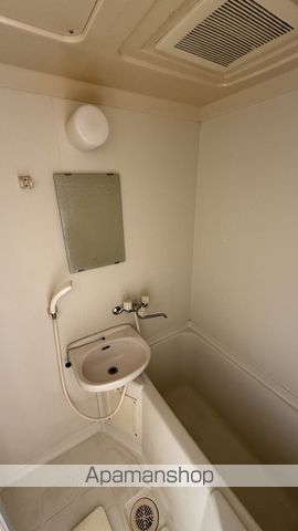 ハイソサエティ宝町の内装写真