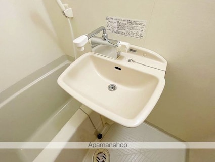 レオネクストＬＵＣＥ高松[1K/26.08m2]の洗面所