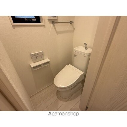 Ｋｏｌｅｔ片倉１０[2SLDK/83.42m2]のトイレ