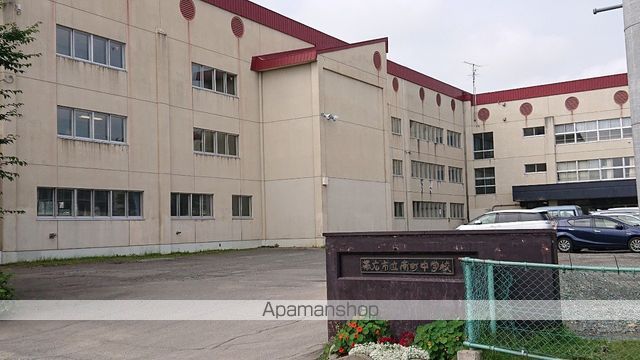 detached 北海道帯広市西十六条南３４丁目確認中

地図を見る