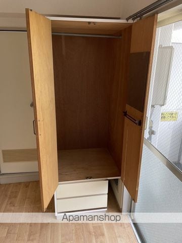 粟屋ビルの内装写真